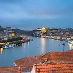 Charming 1-Bedroom Apartment In Porto