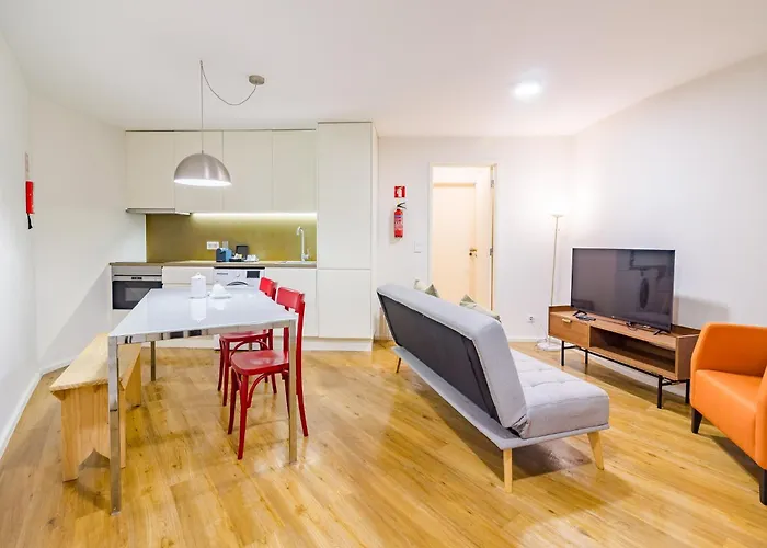 Charming 1-Bedroom Apartment In Porto